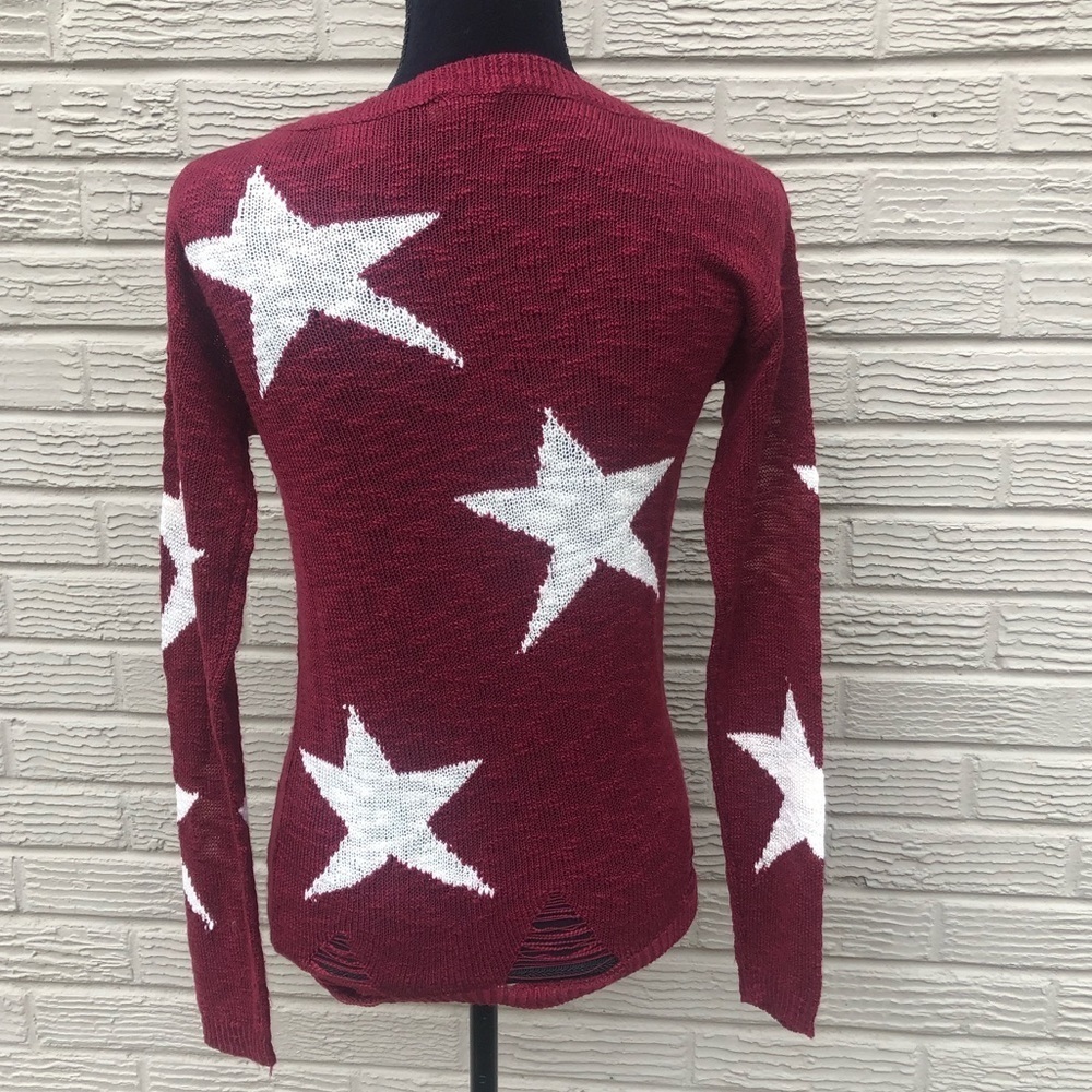 La Miel Long Sleeve Wine Distressed Big Stars Sweater with Deconstructed Hem - Picture 3 of 6